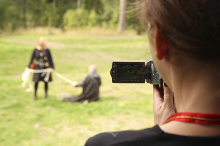 File:Katri kuvaa albion.jpg